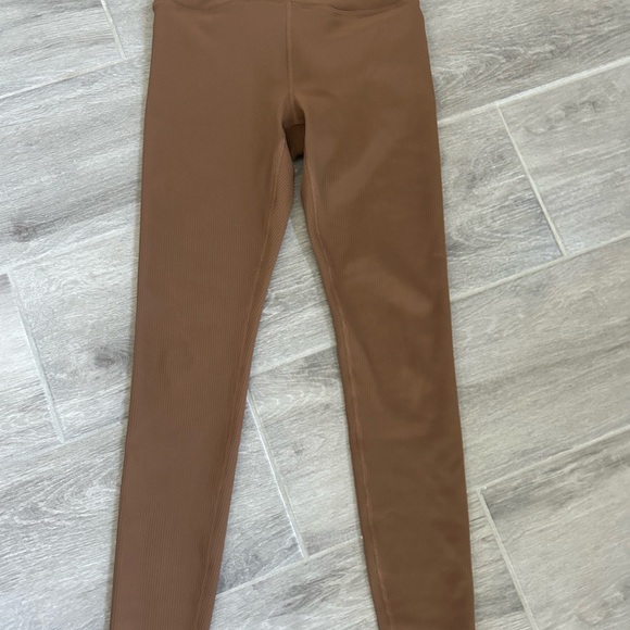 Athleta Elation Ultra High Rise Rib Legging Sz XS - Picture 3 of 6